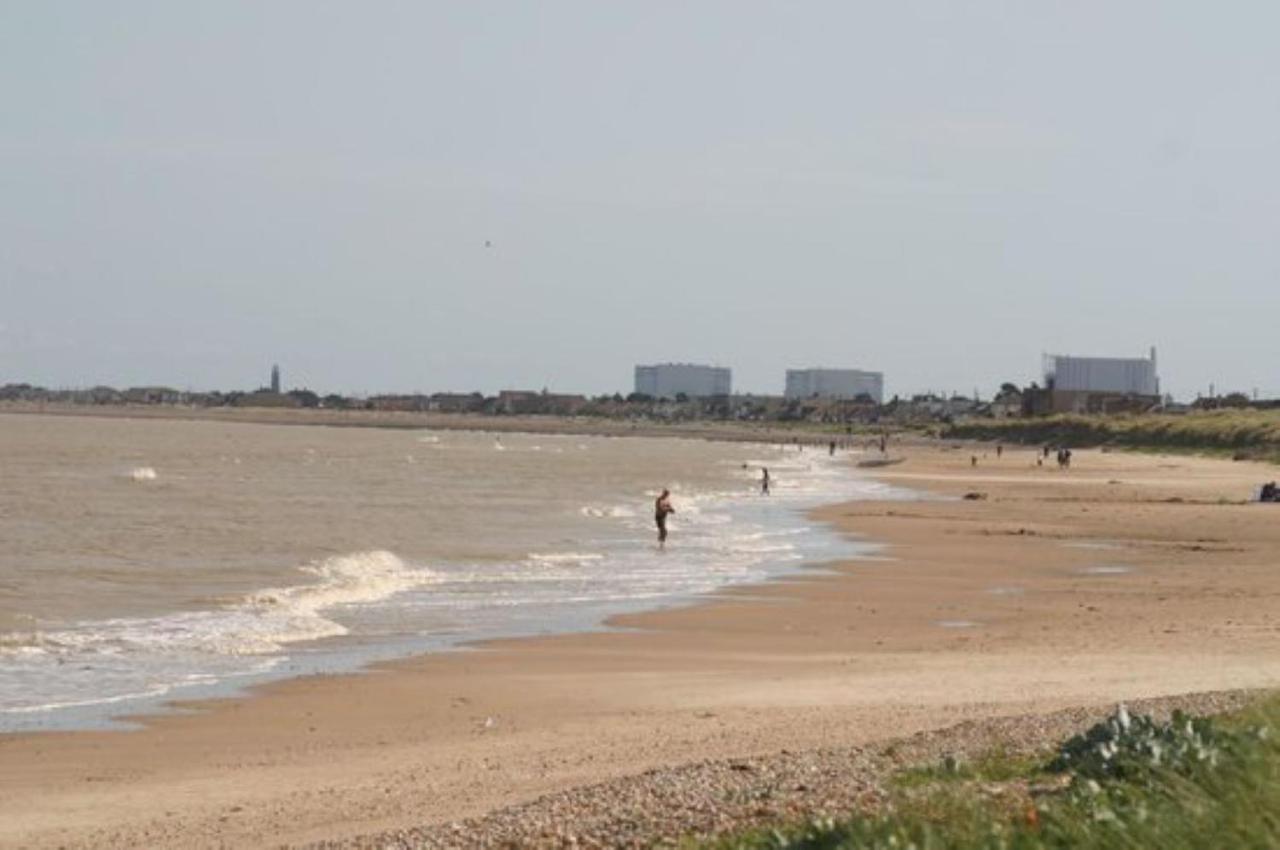 Beautiful Spacious Holiday Home - Romney Sands New Romney Exterior foto